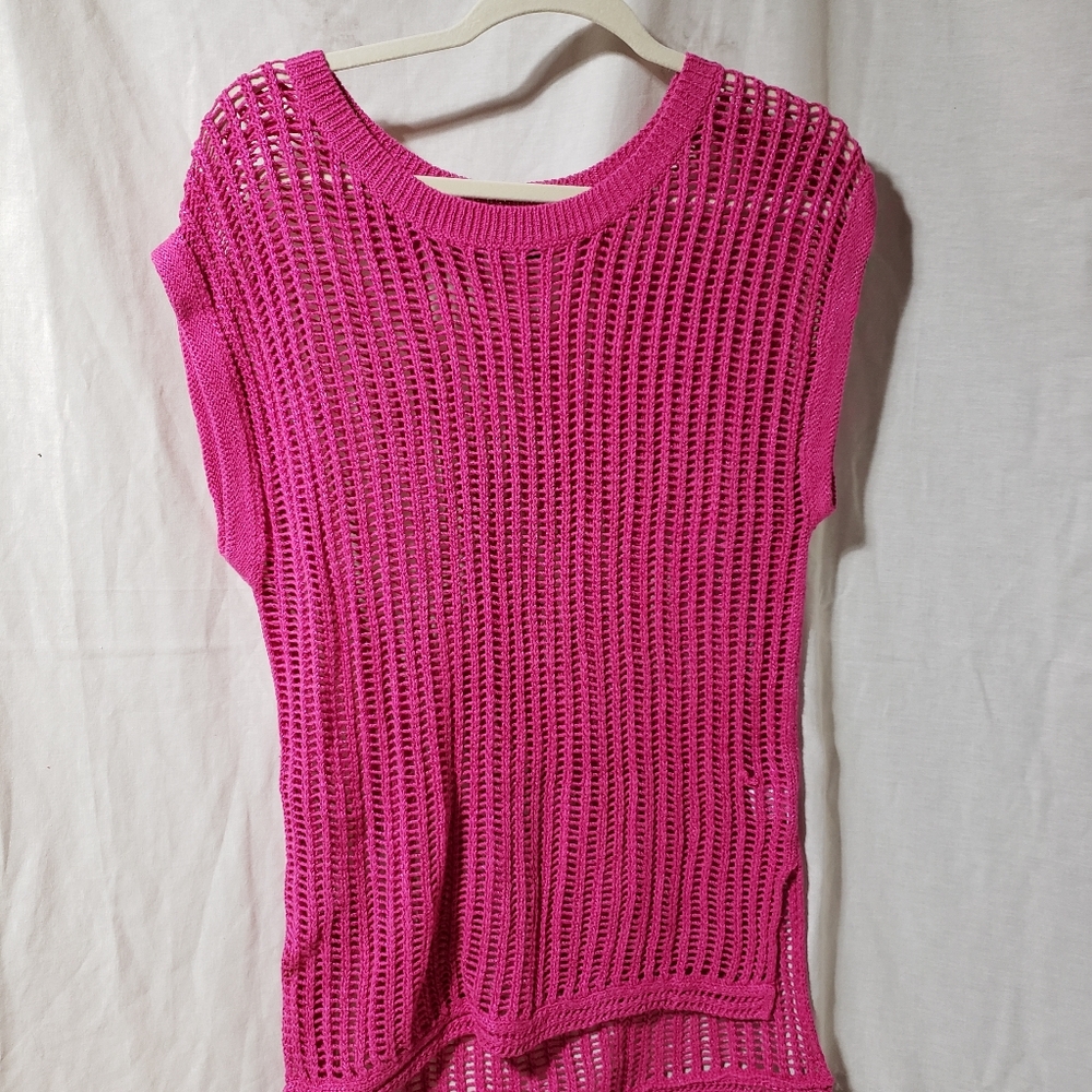 Apt 9 Womens crochet seeater size m